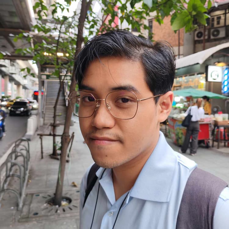 Weeranut Chayakul